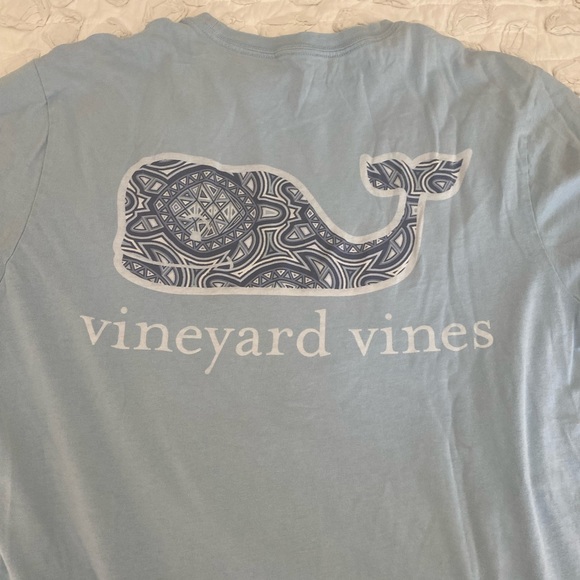 VINEYARD VINES T Shirt - Picture 2 of 4